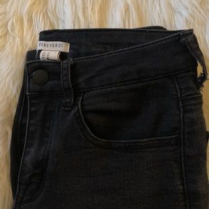 cropped black skinny jeans